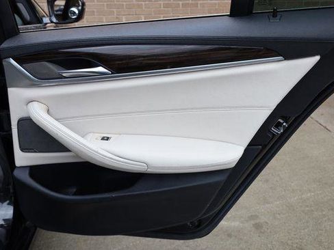 Used 2017 BMW 530i image 23