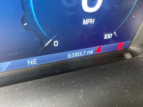 Used 2023 Ford F250 Lariat w/ Sport Appearance Package image 18