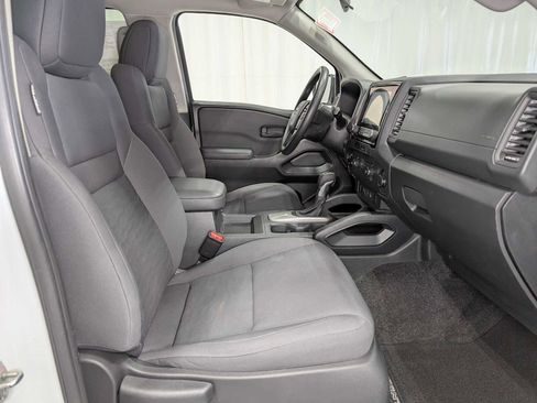 Used 2022 Nissan Frontier S w/ Technology Package image 36