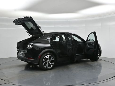 Certified 2024 Ford Mustang Mach-E Select RWD image 6