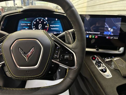 Used 2021 Chevrolet Corvette Stingray Premium Cpe w/ Z51 Performance Package RWD image 16