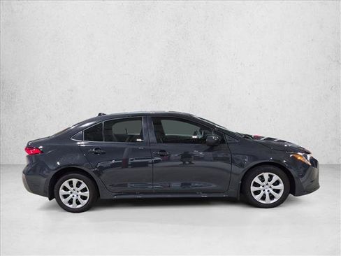 Used 2026 Toyota Corolla LE FWD image 4