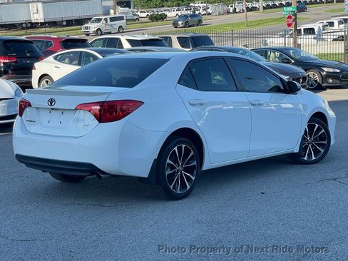 Used 2017 Toyota Corolla SE w/ Carpet Mat Package (TMS) FWD image 28