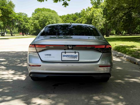 Used 2024 Honda Accord LX image 8