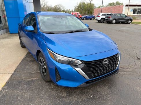 Used 2024 Nissan Sentra SV FWD image 5
