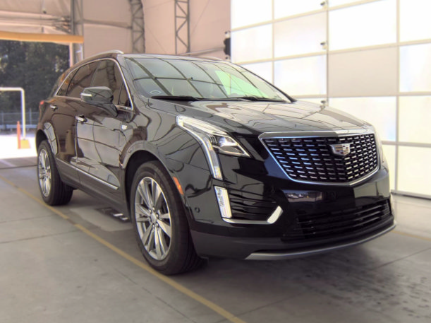 Used 2024 Cadillac XT5 Premium Luxury w/ Technology Package FWD image 5