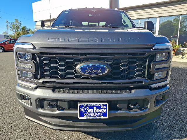 Certified 2025 Ford F250 4x4 Crew Cab Super Duty image 2