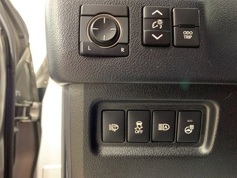 Used 2021 Lexus GX 460 Premium image 19