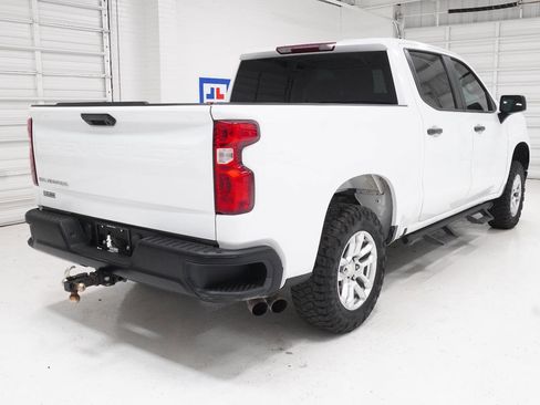 Used 2023 Chevrolet Silverado 1500 W/T w/ WT Value Package AWD/4WD image 5