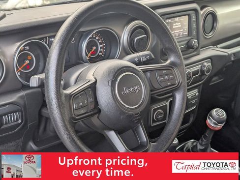Used 2021 Jeep Wrangler Sport image 14