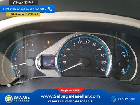 Used 2012 Toyota Sienna XLE image 12