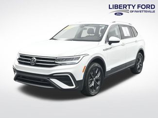Used 2024 Volkswagen Tiguan SE video 1