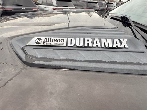 Used 2020 Chevrolet Silverado 3500 LTZ w/ LTZ Premium Package image 11