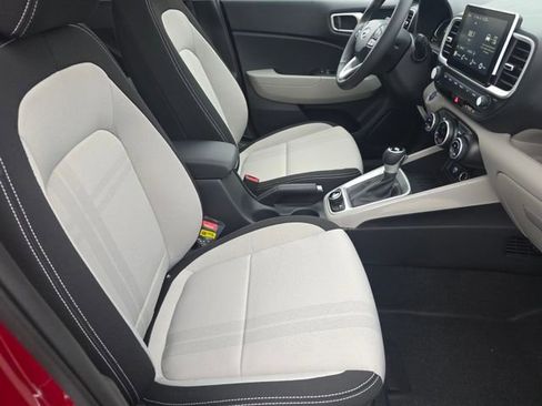 New 2026 Hyundai Venue SEL image 25