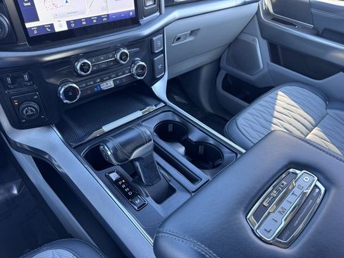 Used 2023 Ford F150 Limited image 24