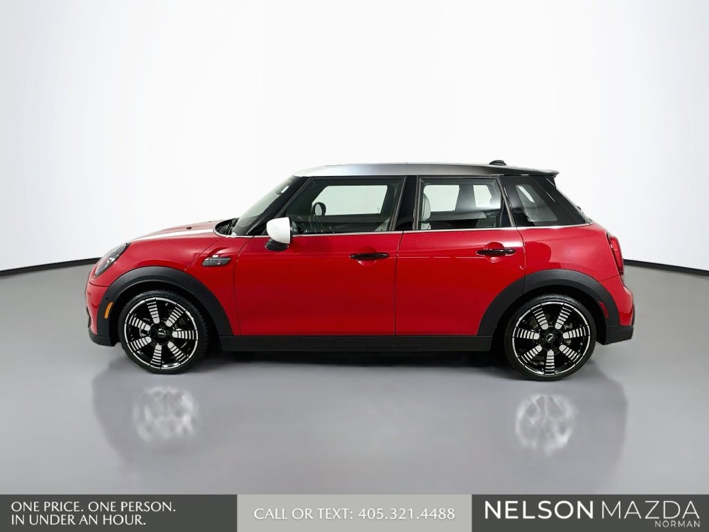 Used 2023 MINI Cooper S w/ Driver Assistance Package FWD image 9
