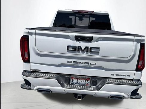 Used 2025 GMC Sierra 1500 Denali Ultimate AWD/4WD image 15