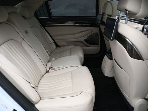 Used 2019 Genesis G90 5.0 Ultimate image 20