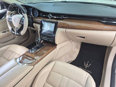 Used 2018 Maserati Quattroporte S GranSport Q4 AWD/4WD image 28