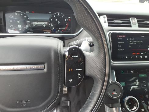 Used 2019 Land Rover Range Rover Sport HSE Dynamic AWD/4WD image 21
