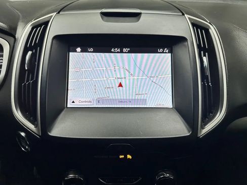 Used 2019 Ford Edge SEL w/ Equipment Group 201A image 19