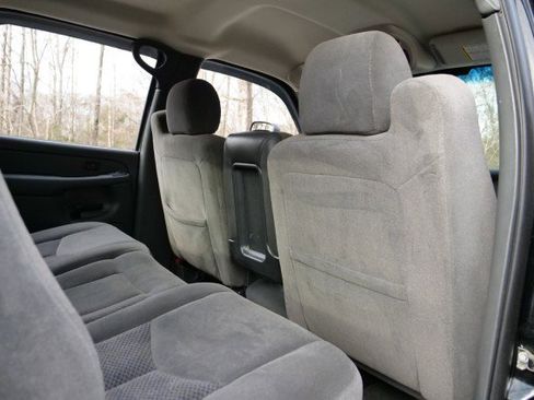 Used 2007 Chevrolet Silverado 3500 LT w/ Heavy-Duty Power Package image 30