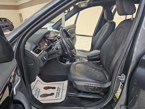 Used 2018 BMW X1 xDrive28i image 19