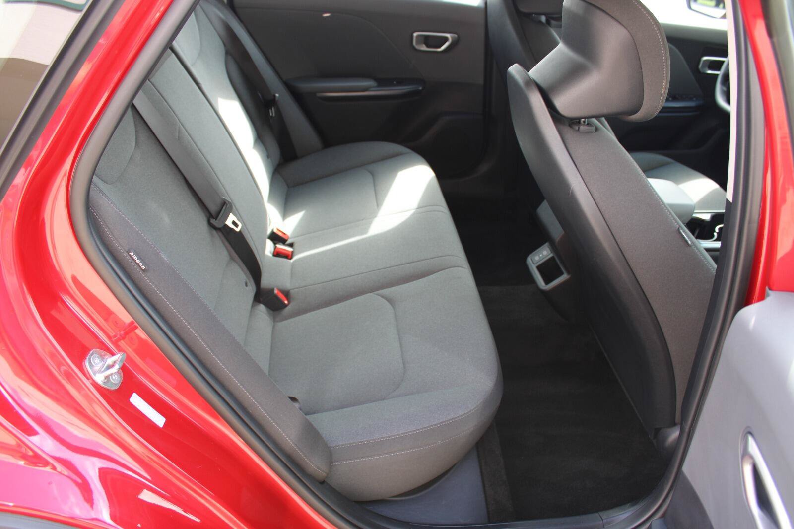 Used 2025 Kia K4 FWD image 26