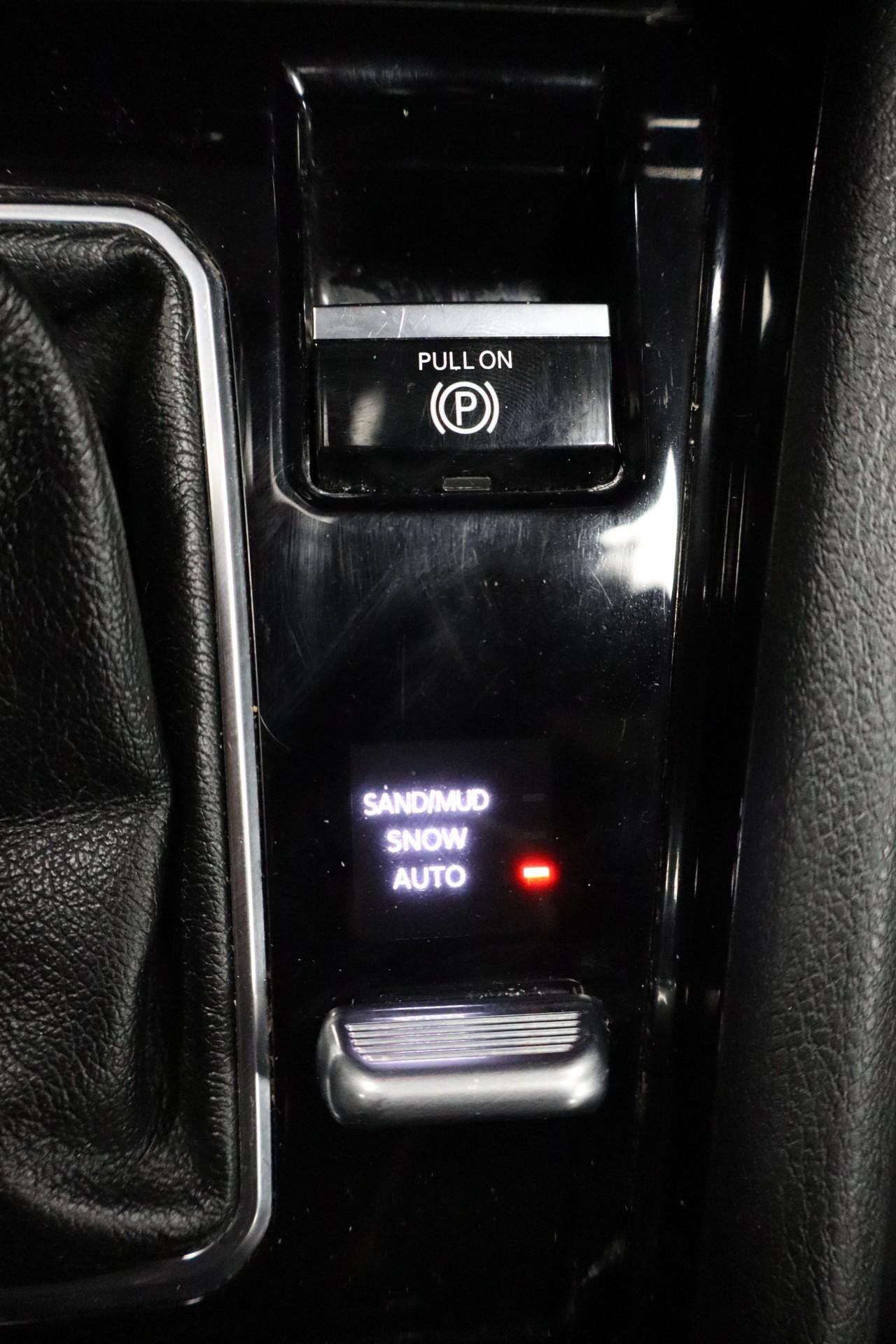 Used 2024 Jeep Compass Limited AWD/4WD image 22