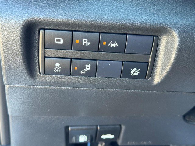Used 2024 Nissan Kicks S FWD image 22