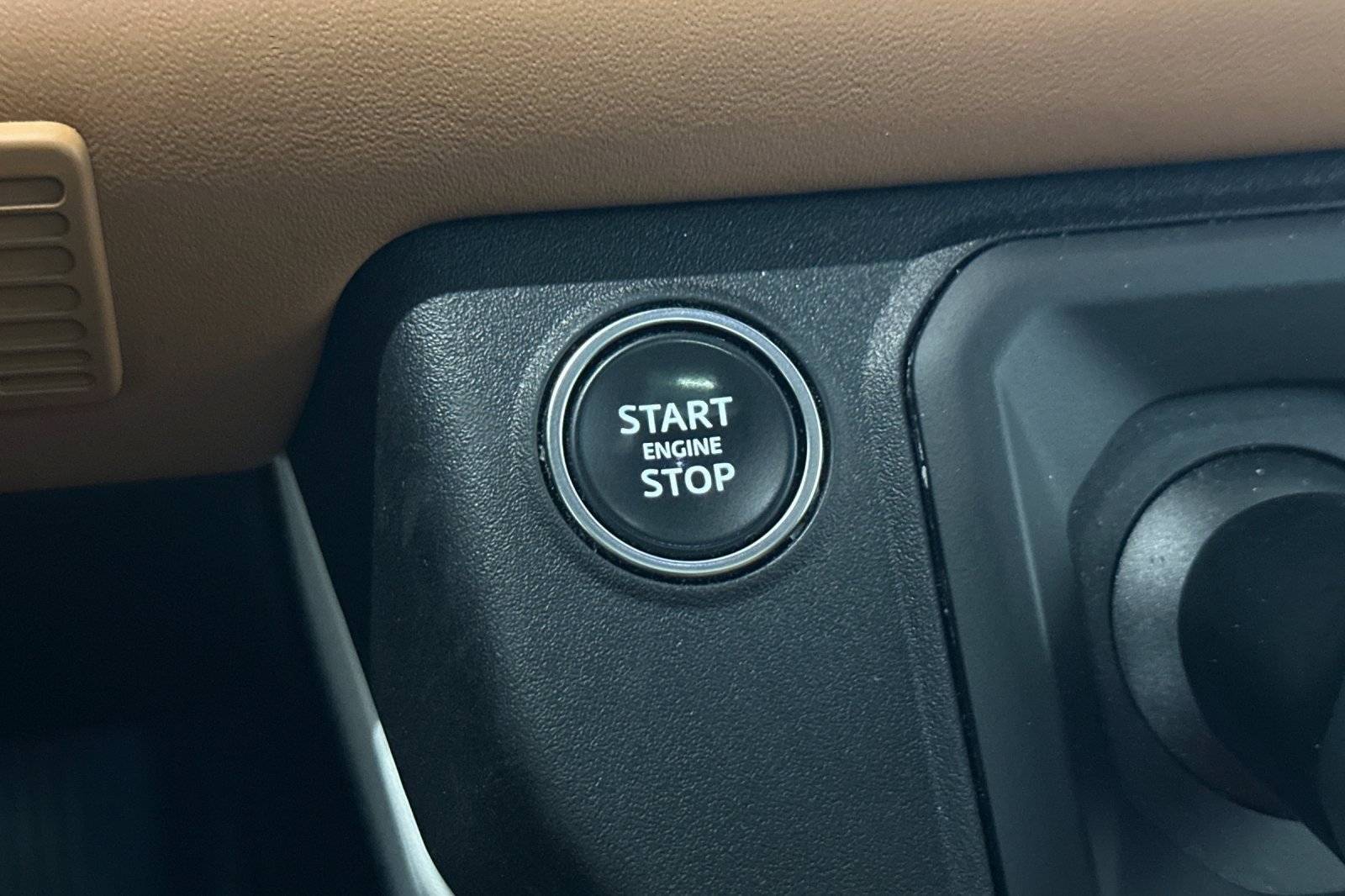 Used 2024 Land Rover Defender 130 S AWD/4WD image 16