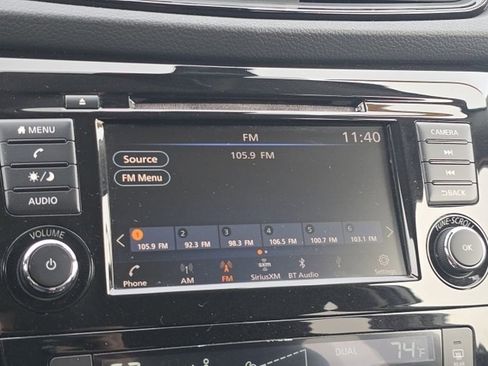 Used 2019 Nissan Rogue SV image 21