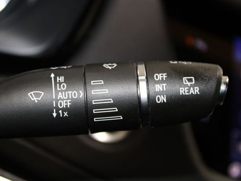 Used 2023 Cadillac XT5 Premium Luxury image 44