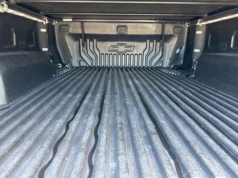 Used 2022 Chevrolet Silverado 1500 RST AWD/4WD image 41