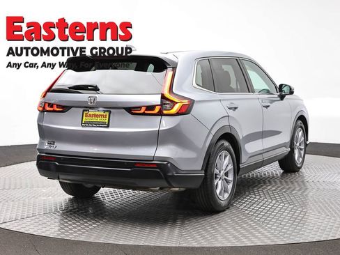Used 2025 Honda CR-V EX-L image 5