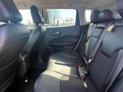Certified 2019 Jeep Compass Latitude AWD/4WD image 13