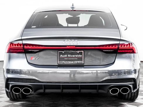 Certified 2025 Audi S7 Premium Plus w/ S Sport Package AWD/4WD image 11