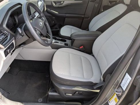 Used 2024 Ford Escape Active w/ Tech Pack #1 AWD/4WD image 16