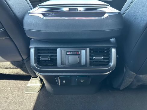 Used 2023 Ford F150 Lariat w/ Equipment Group 502A High AWD/4WD image 28