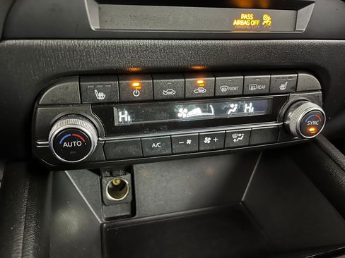 Used 2022 MAZDA CX-5 AWD 2.5 S w/ Preferred Package image 16