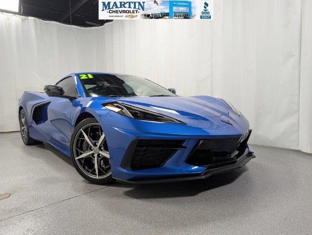 Used 2021 Chevrolet Corvette Stingray Preferred Cpe w/ Z51 Performance Package RWD image 1