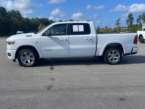 Used 2026 RAM 1500 Big Horn AWD/4WD image 4