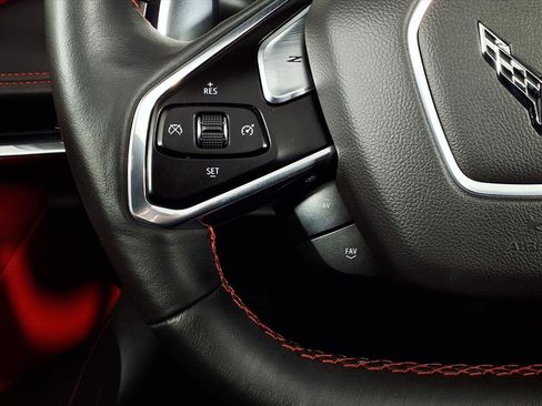 Used 2020 Chevrolet Corvette Stingray Preferred Cpe w/ 2LT Preferred Equipment Group image 20