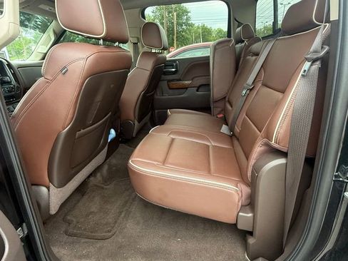 Used 2014 Chevrolet Silverado 1500 High Country w/ High Country Premium Package AWD/4WD image 6