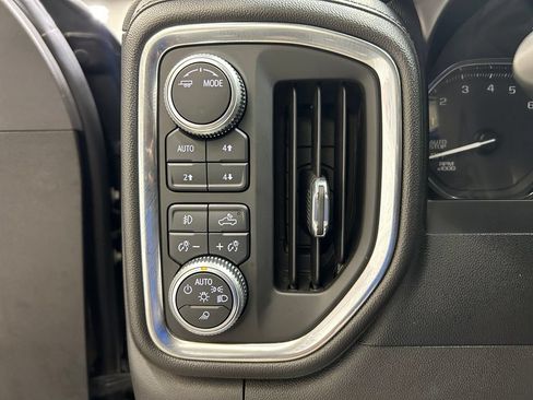 Used 2020 GMC Sierra 1500 SLT AWD/4WD image 19