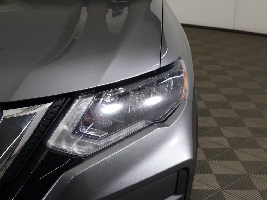 Used 2020 Nissan Rogue SV AWD/4WD image 12