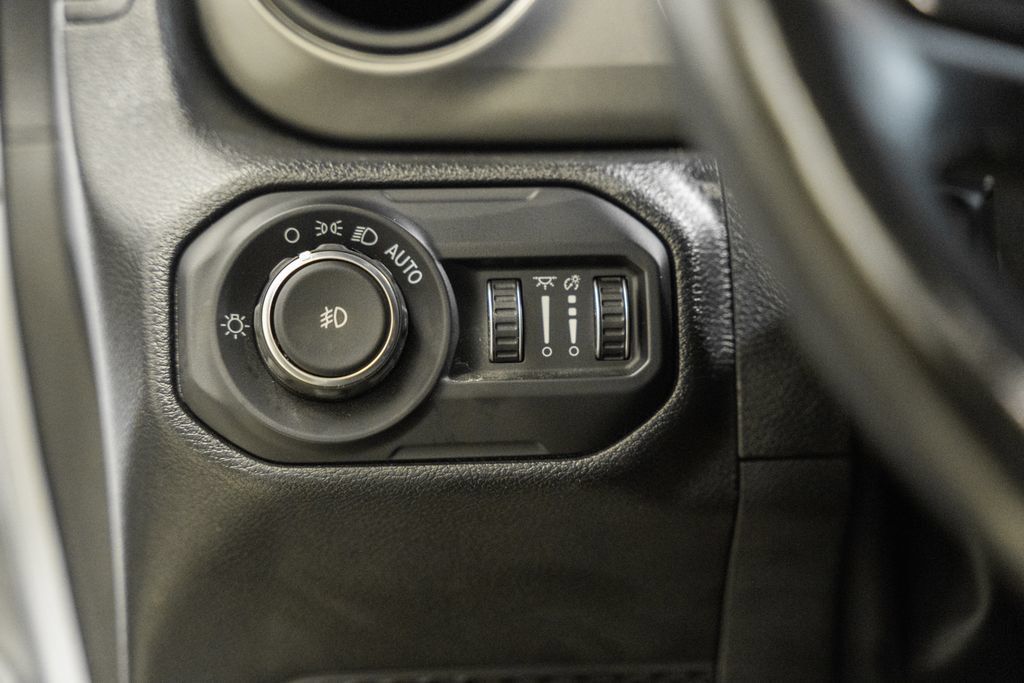Used 2022 Jeep Wrangler Unlimited Sport AWD/4WD image 40