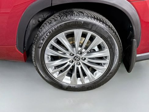 Used 2021 Toyota Highlander Platinum AWD/4WD image 37