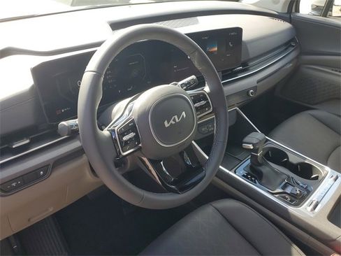 New 2026 Kia Carnival SX image 28