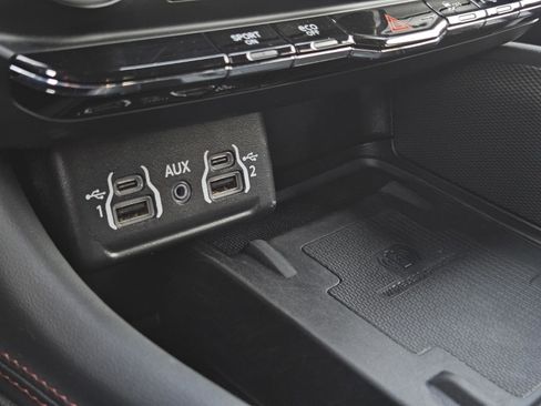 Used 2024 Dodge Durango R/T AWD/4WD image 28